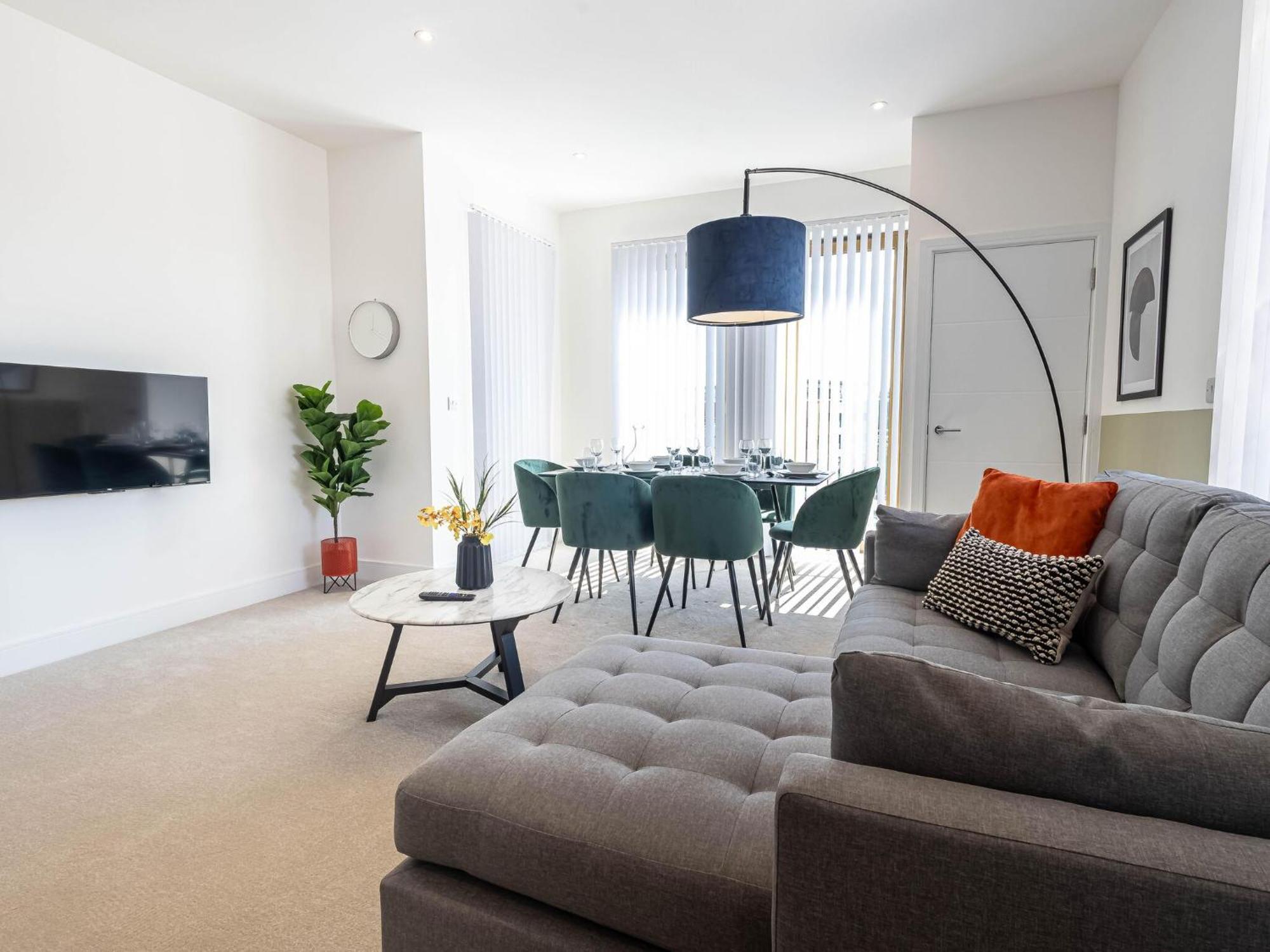 Modern Apartments With Balcony In Merton Near Wimbledon By Sojo Stay Mitcham Kültér fotó