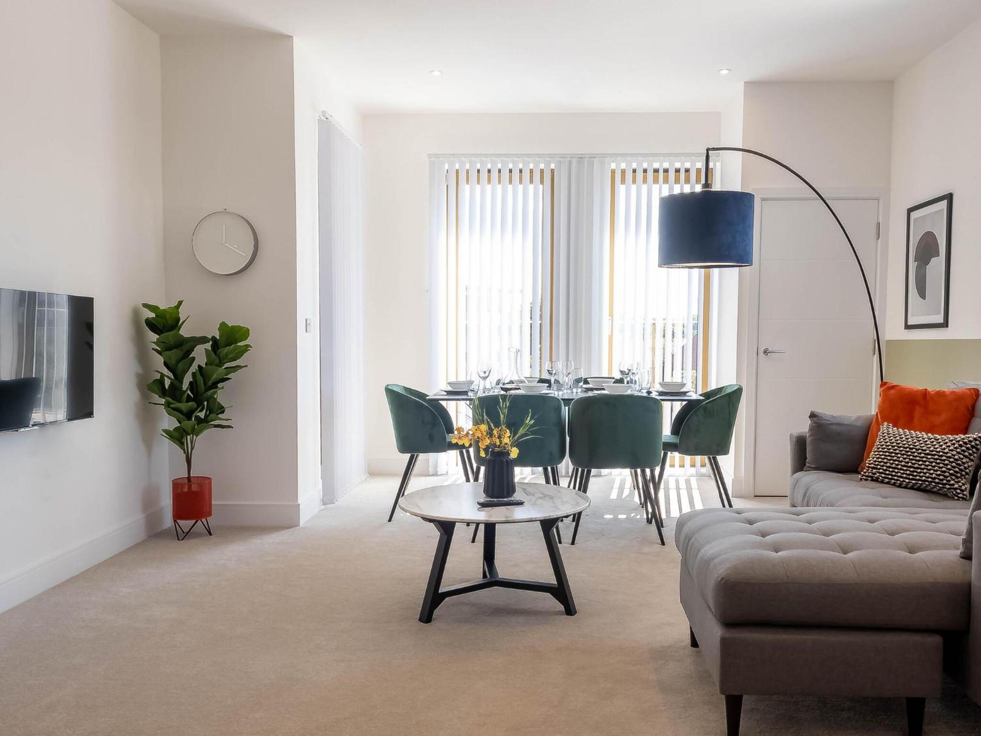 Modern Apartments With Balcony In Merton Near Wimbledon By Sojo Stay Mitcham Kültér fotó