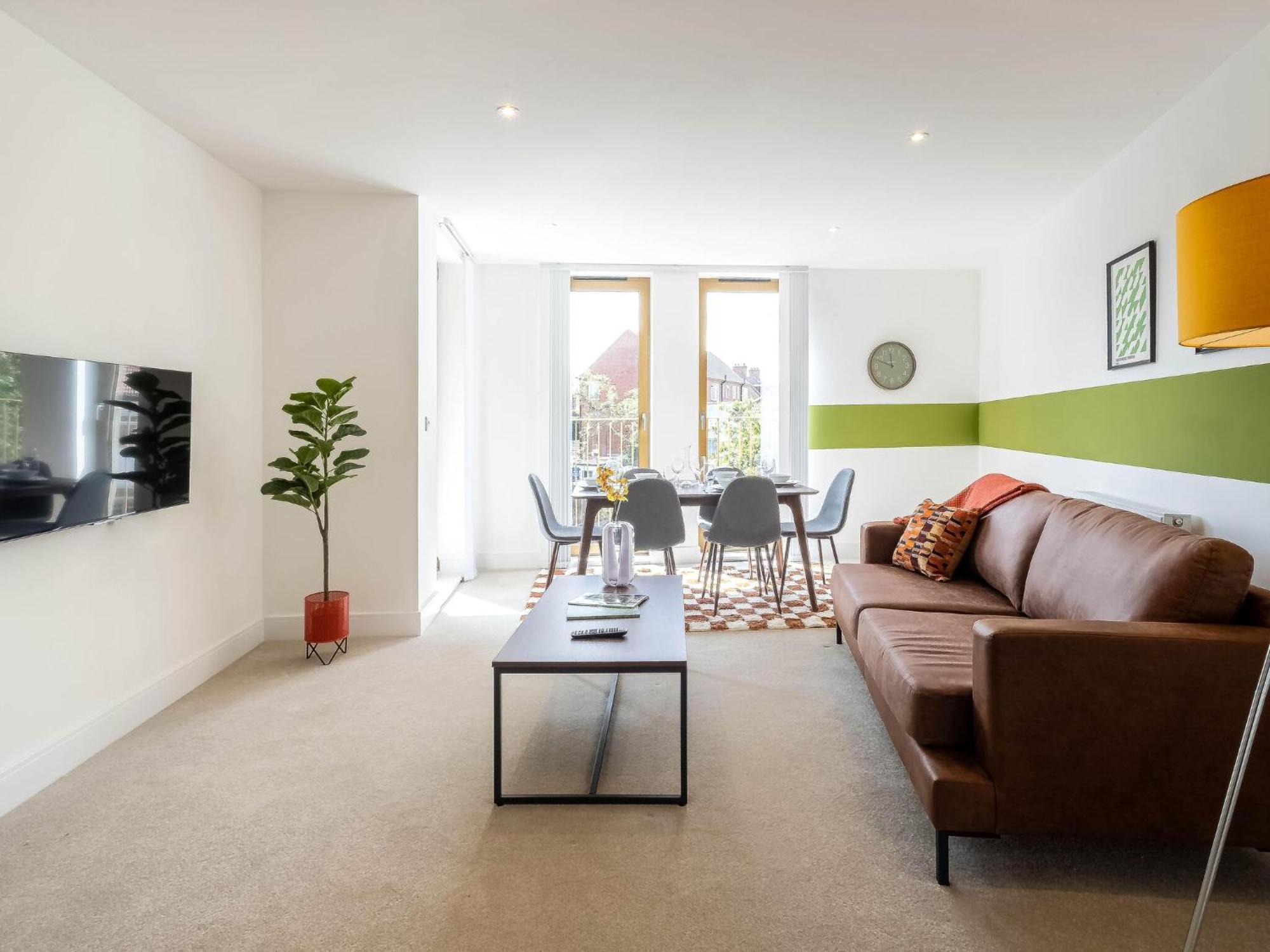 Modern Apartments With Balcony In Merton Near Wimbledon By Sojo Stay Mitcham Kültér fotó